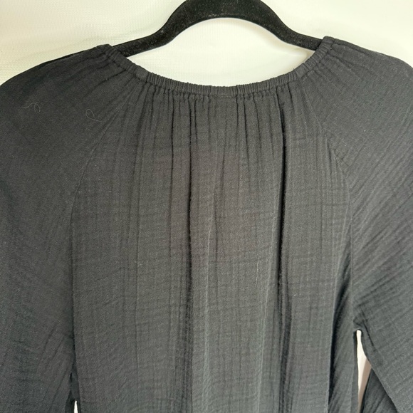 Old Navy Seersucker Rich Black Women's Blouse size large coastal cowgirl vibes - Picture 7 of 8